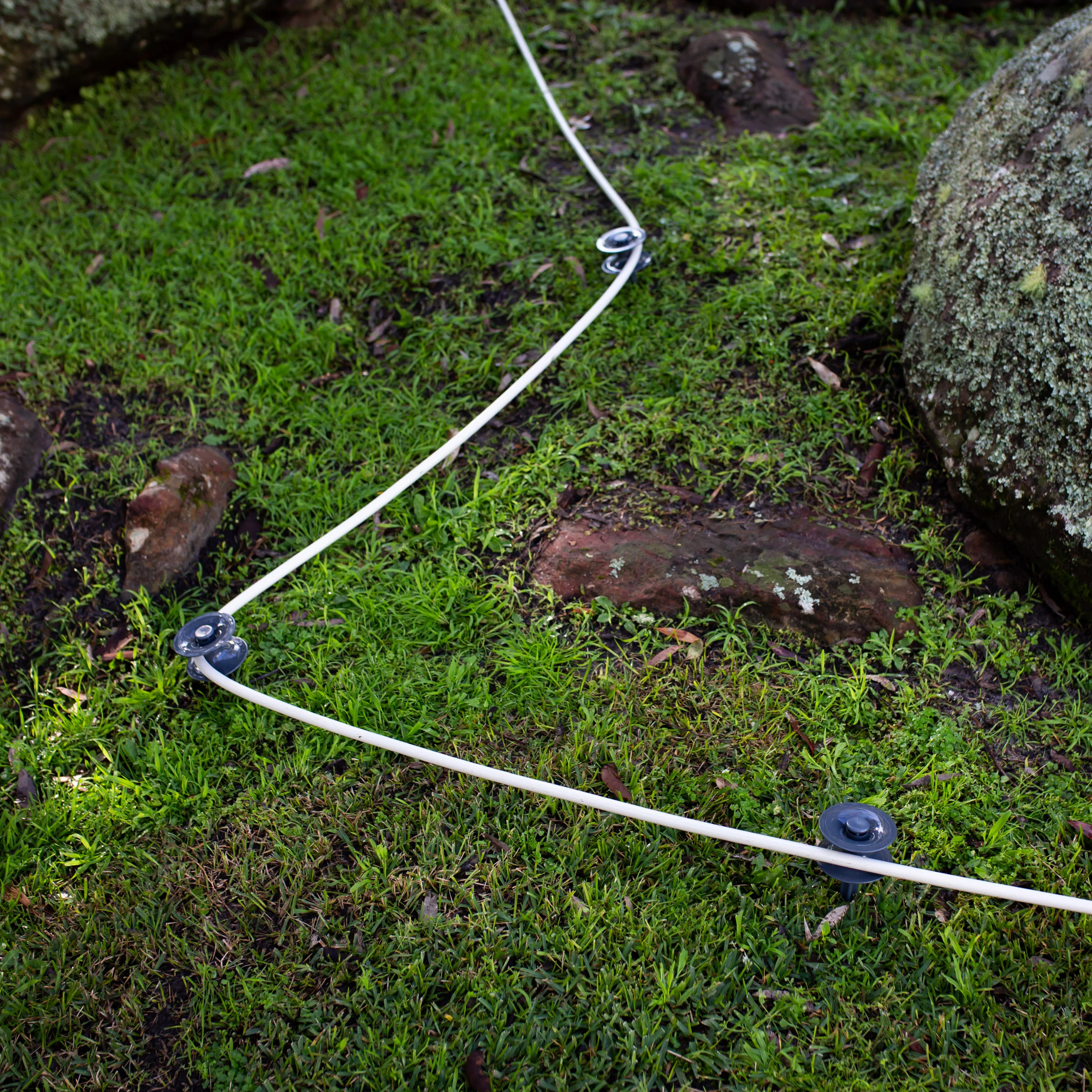 Ground Hose Guide Set - Image 4